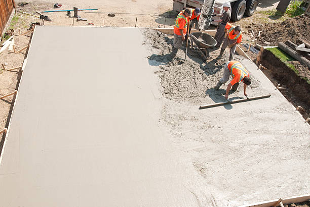 Best Concrete Removal and Replacement in St Francis, KS